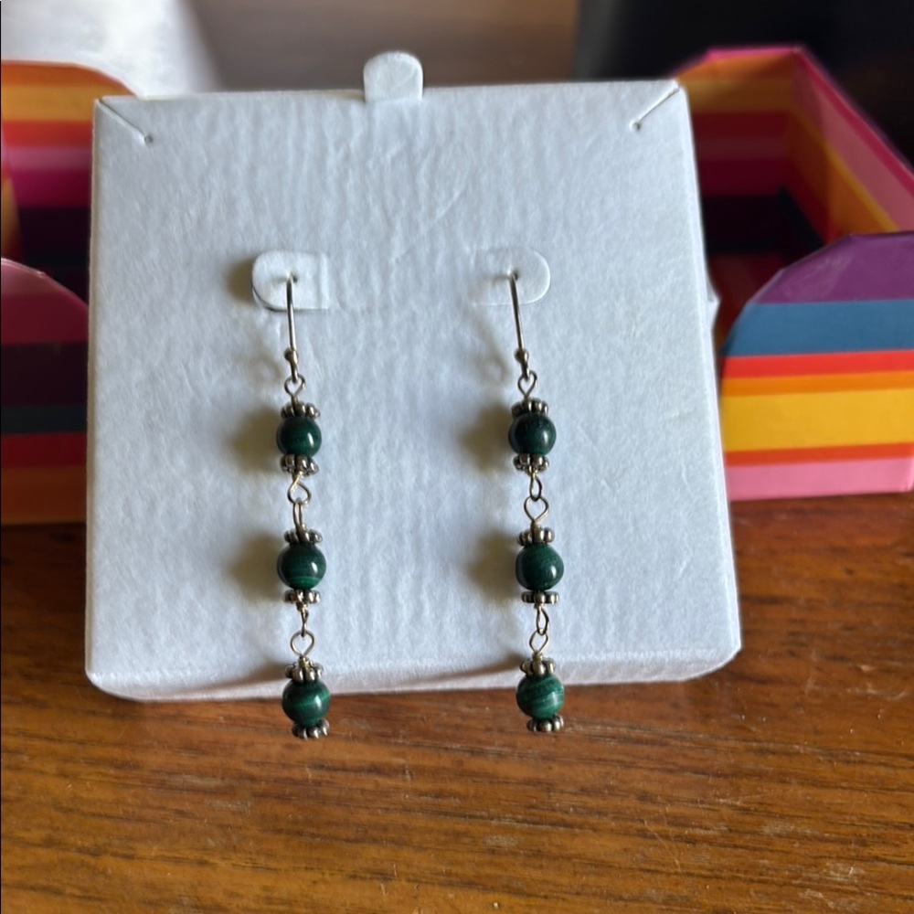 Gem insider three stone .925 SS shepherds hook malachite earrings